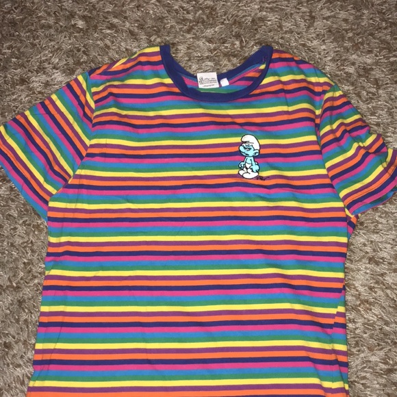 The Smurfs T-shirt - Picture 4 of 5